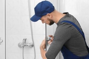 How-To-Tell-When-You-Need-A-Glass-Shower-Door-Replacement-Body
