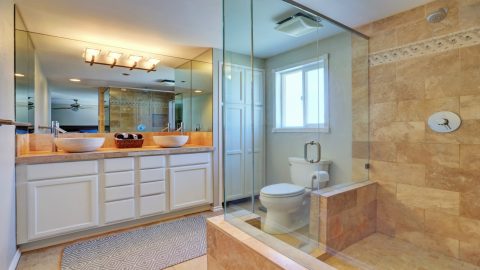 5 Features To Check Out Before Replacing Your Shower Door