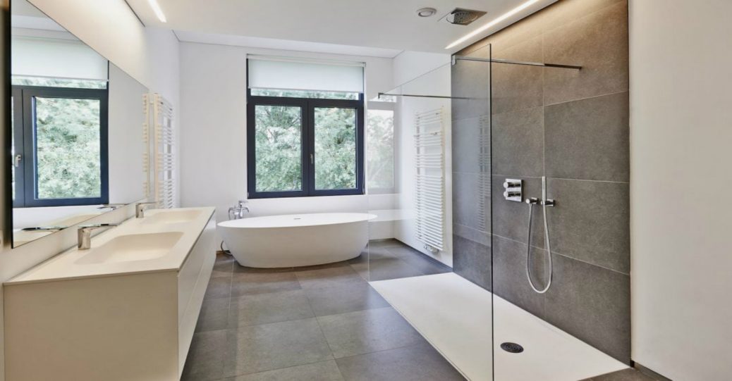How to Keep Glass Shower Doors Squeaky Clean