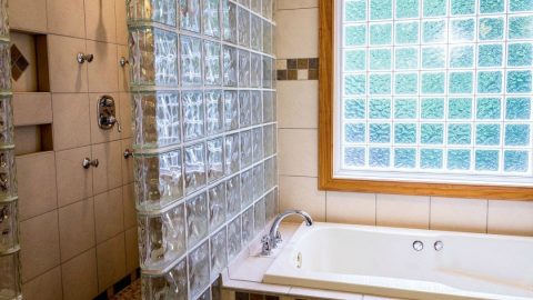 Bathroom Remodel Series: Step 3- Locating Your Contractor