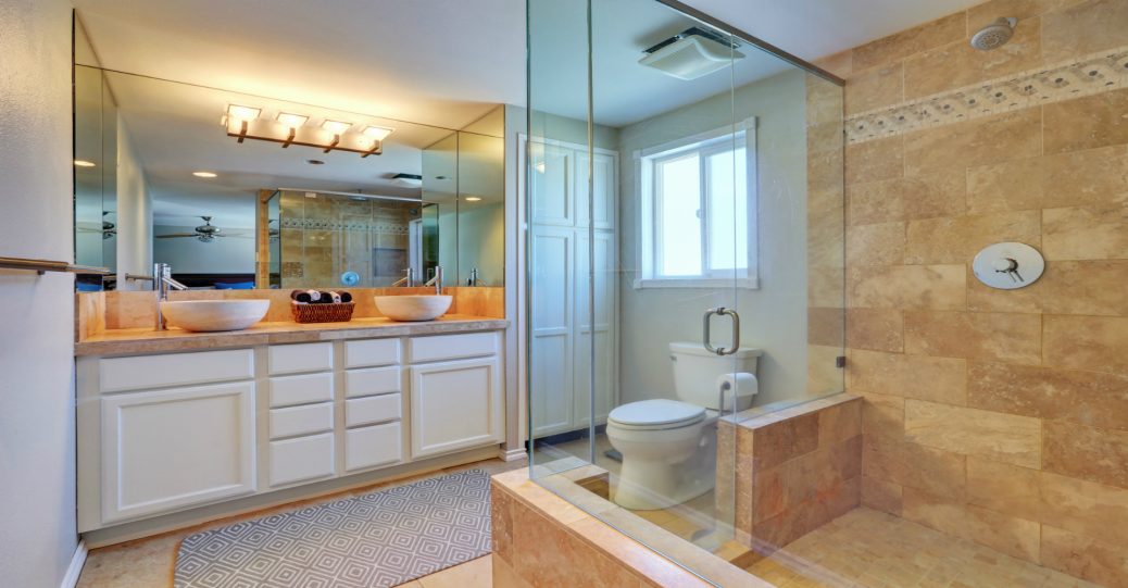 A Frameless Shower Door Over Bathtub, Can You Put A Shower Door On Bathtub