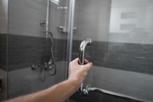 4 Ways to Restore a Discolored Glass Shower Door